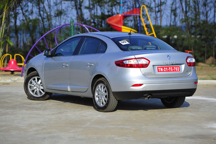 Renault Fluence E4 D review, test drive - Image 2